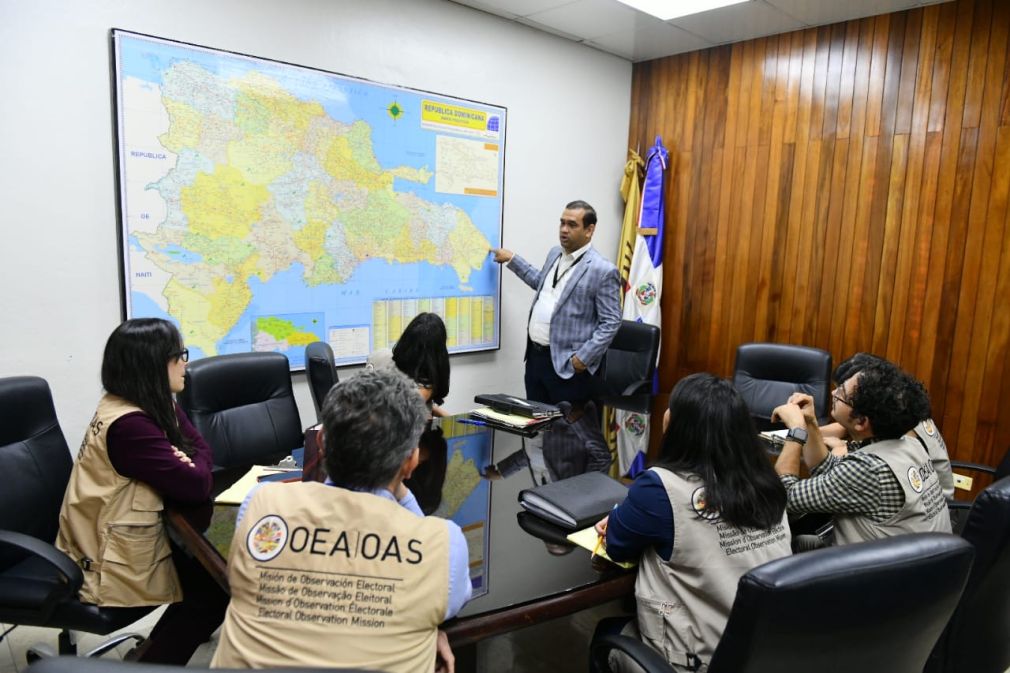 La ruta de observación electoral contempla recorrer los colegios electorales a nivel nacional desde las 06:00 de la mañana.