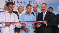 Medina entrega seis escuelas en la provincia Hermanas Mirabal