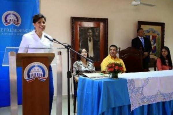 Vice presidenta RD inicia proyecto de saneamiento y manejo de agua potable