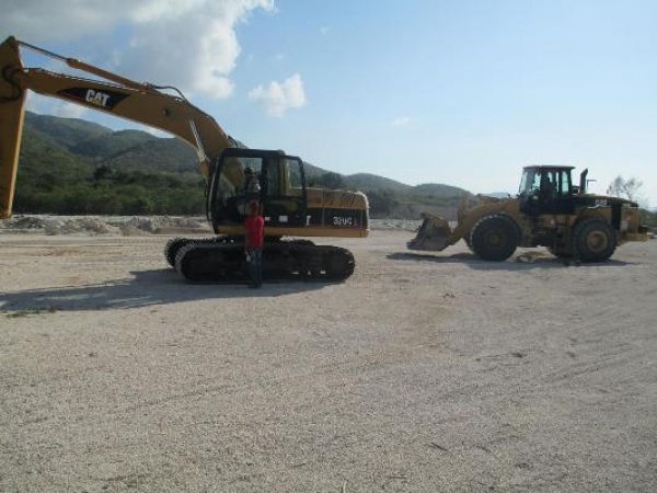 Detienen extracción irregular de materiales del río Panzo en Neiba