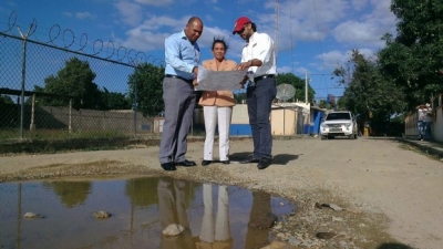 Gobernadora promete asfaltaran 25 kilómetros en barrios de Dajabón: 