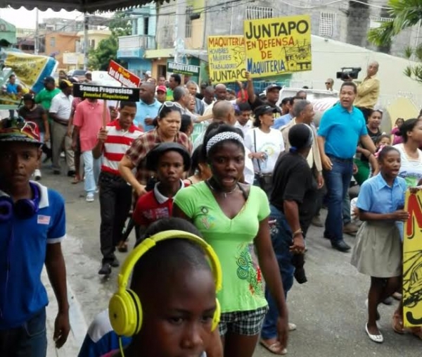 Organizaciones comunitarias de Maquiteria marcharon por la dignidad del sector: 