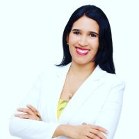 Reina Valdez, Master en Turismo.