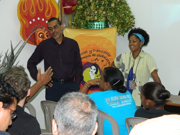 Edis Sánchez y Manuela Félix, director y subdirectora de la Dirección Nacional de Folclore del Ministerio de Cultura de República Dominicana.