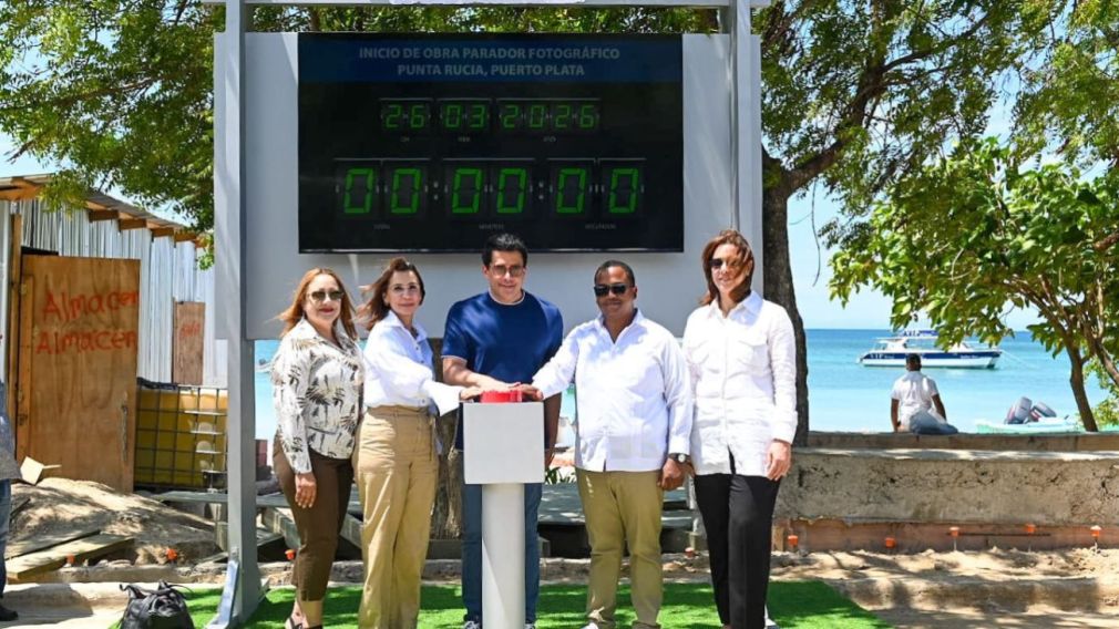 El nuevo parador fotográfico marcará la llegada de visitantes locales y extranjeros a este destino de Punta Rucia, definido como paraíso escondido y tranquilo, famoso por sus aguas cristalinas color turquesa y arena blanca.