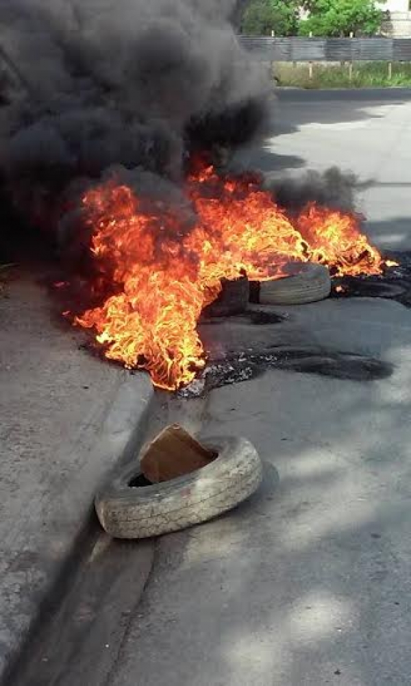 Protestan por obras municipales paralizadas en Hato Mayor: