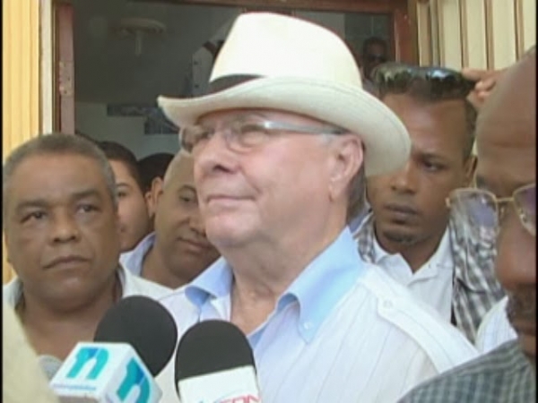 Ex presidente Hipólito Mejía visita San Juan de la Maguana habló de diversos temas