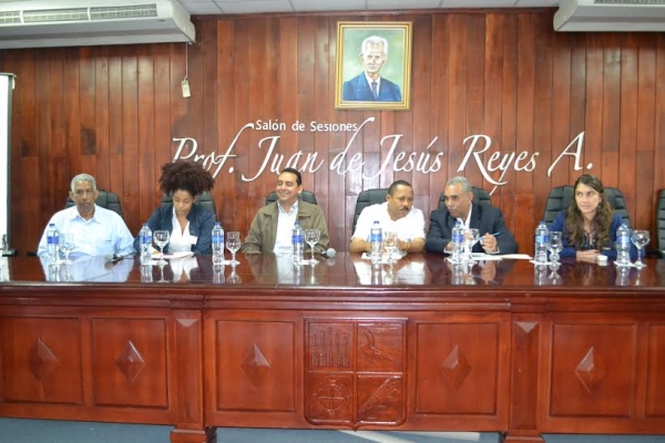 Alcaldes, regidores y sociedad civil promoverán la calidad servicios municipales: