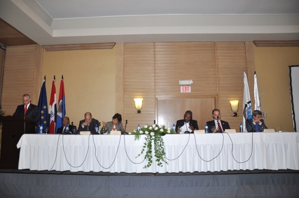 Lanzan iniciativa de apoyo a comercio entre República Dominicana y Haití