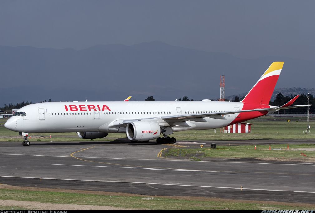 Iberia y Mitur llegan a un acuerdo para aumentar en un 30 % los vuelos a la República Dominicana en 2026.