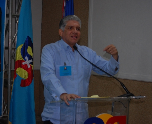 Eduardo Estrella. 