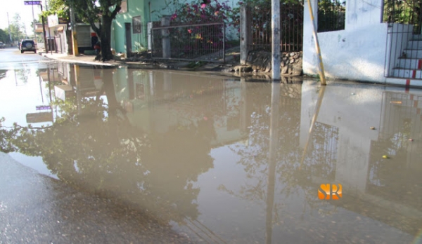 Ayuntamiento Municipal soluciona el problema del lago en el Cruce de Tomines