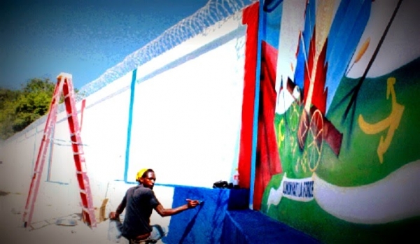 Haití termina muro en Elías Piña para cobrar aranceles 