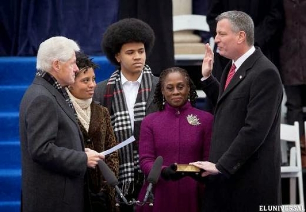 Estudiante dominicano protagonista en ceremonia alcalde de New York Bill de Blasio