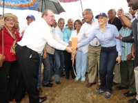 Dan primer picazo para la construcción del Canal Loyola en Dajabón