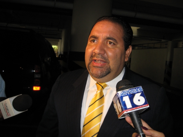 Rogelio Genao, diputado Reformista, ofrece declaraciones a la prensa