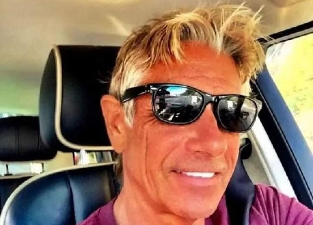 Oliver Jutard era muy conocido en la sociedad americana por haber regentado clubes como Vertigo, Studio 54 y The Gate, así como restaurantes entre los que destacan Tryst, Le Petit Four y Linq.