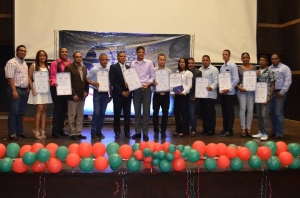 Ministerio de la Juventud entrega premio “Excelencia Juvenil Juan Pablo Duarte”, en Barahona