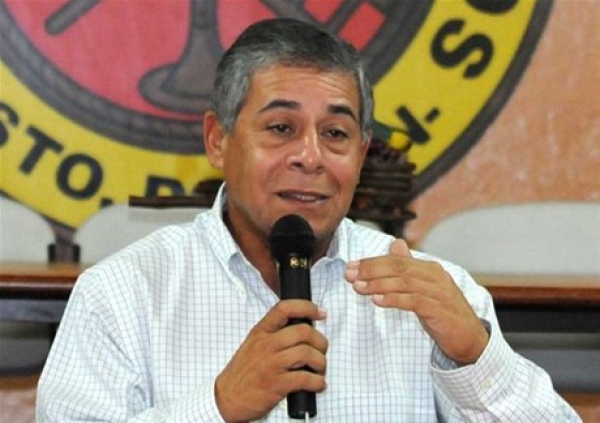 Roberto Salcedo. 