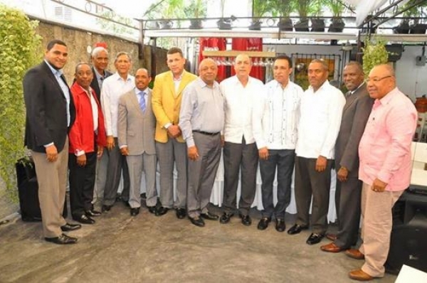 Gobernador llama a población a apoyar los “Juegos provinciales San Cristóbal 2015”: 