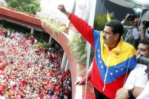 Maduro aventaja a Capriles con 14,4 puntos