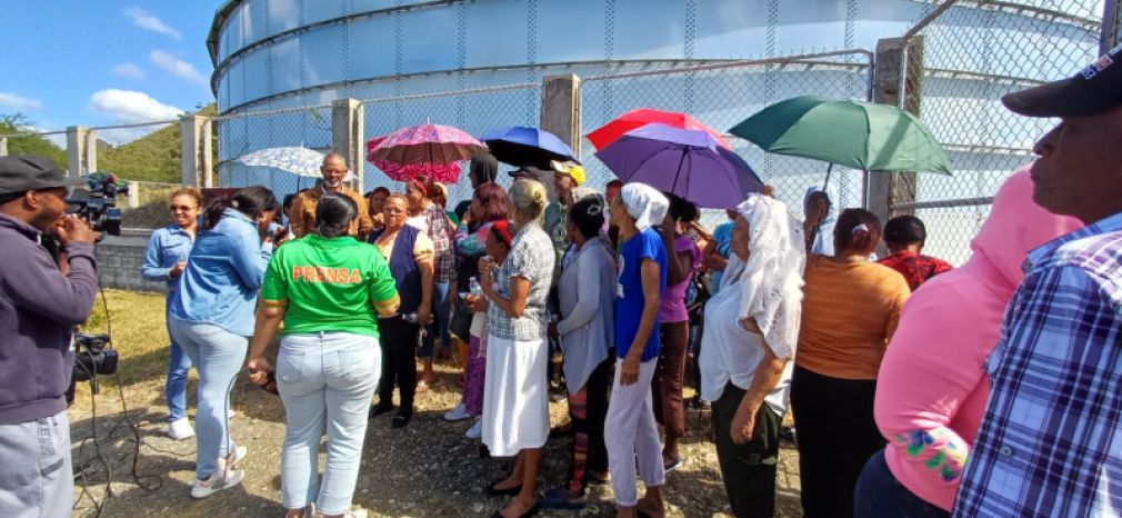 La crisis en el servicio afecta entre un 55 y 60 por ciento de los pobladores.