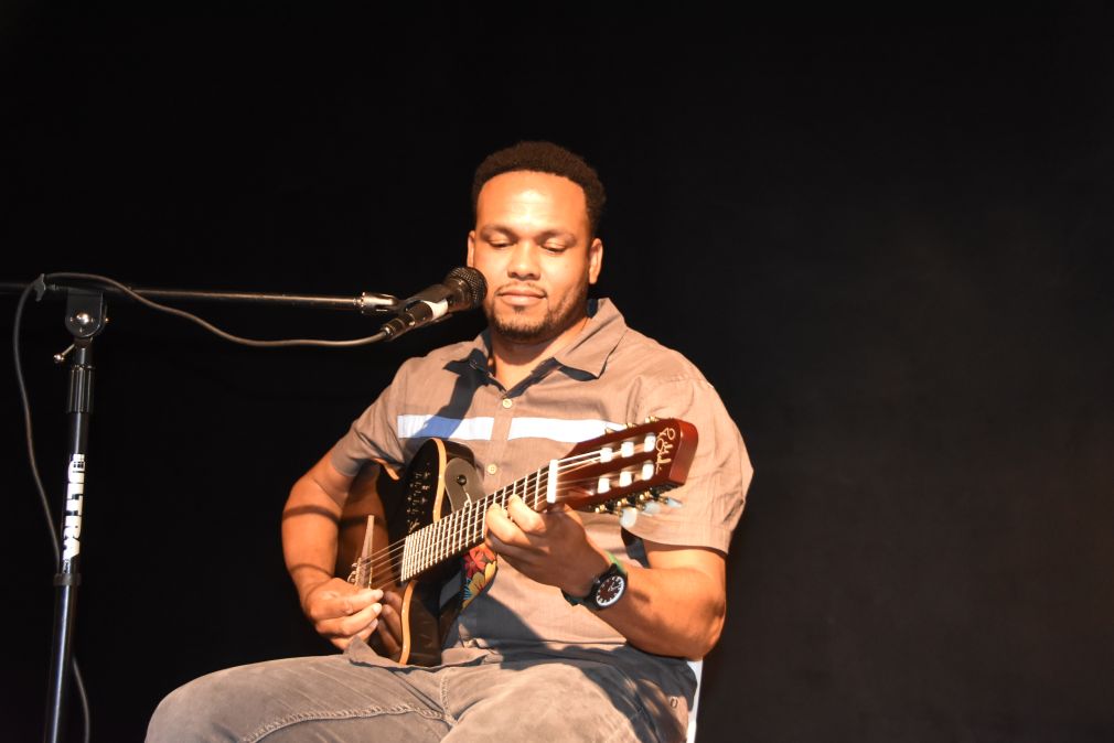 Fermín Ceballos, músico dominicano premiado en Nueva Orleans, Estados Unidos.