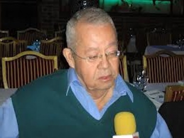 Realizan en NY tertulia en homenaje a Reginaldo Atanay