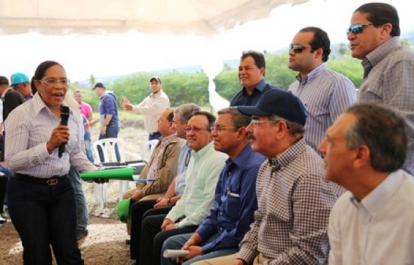 Gobierno resolverá sedimentación Laguna de Cabral