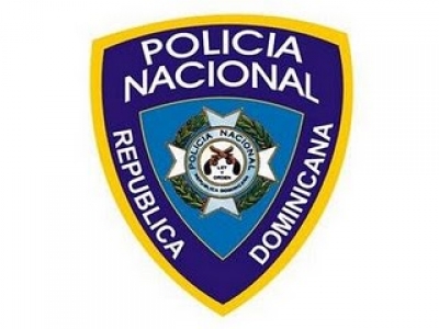 Tres desarman oficiales de la policía que realizaban operativo en Sánchez