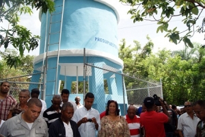 Comunidad de Santo Domingo Norte recibe agua después de 100 años de fundada