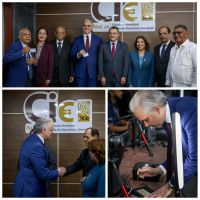 De Camps llamó a la ciudadanía se dirijan a dotarse de su nuevo documento.