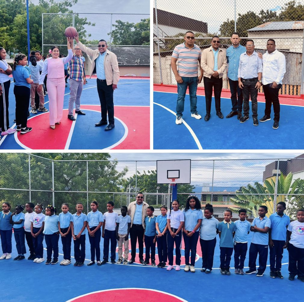  Alcaldía de Villa Jaragua entrega cancha al centro Educativo Francisco Henríquez y Carvajal.