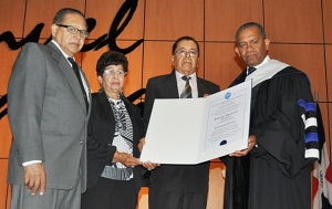 UASD hace homenaje póstumo e inviste como "Profesor Honorario" a Orlando Martínez