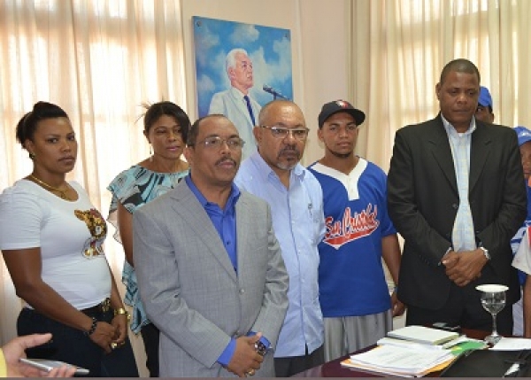Pony League béisbol anuncia "Torneo Infantil 2014" Copa Tommy Galán