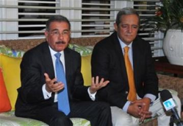 Danilo Medina y Hatuey De Camms