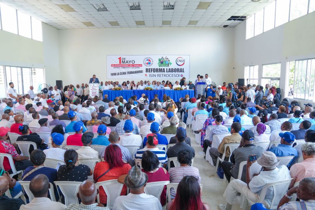 Las centrales sindicales llamaron a consolidar los derechos laborales y la justicia social en el país.