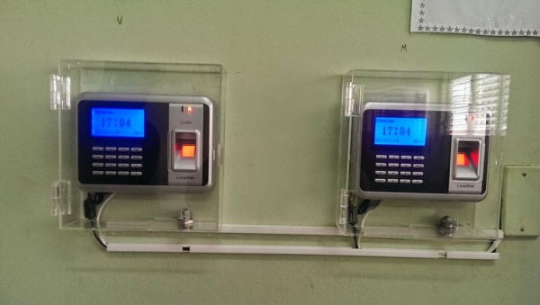 Sabotean relojes biométricos liceo Hato Mayor