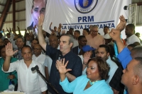 Dirigente y regidora del PRD pasan al PRM Santo Domingo Norte: 