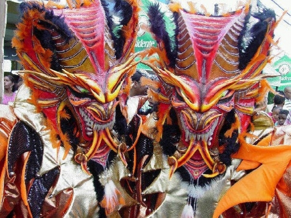 Carnaval de Bonao 2013 inicia montaje
