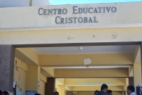 Estudiantes piden equipar laboratorios de informática en Cristóbal 