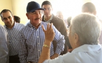Presidente Danilo Medina otorga financiamiento a parceleros en Elias Piña:  