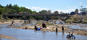 Río Artibonito en la frontera de República Dominicana con Haití.
