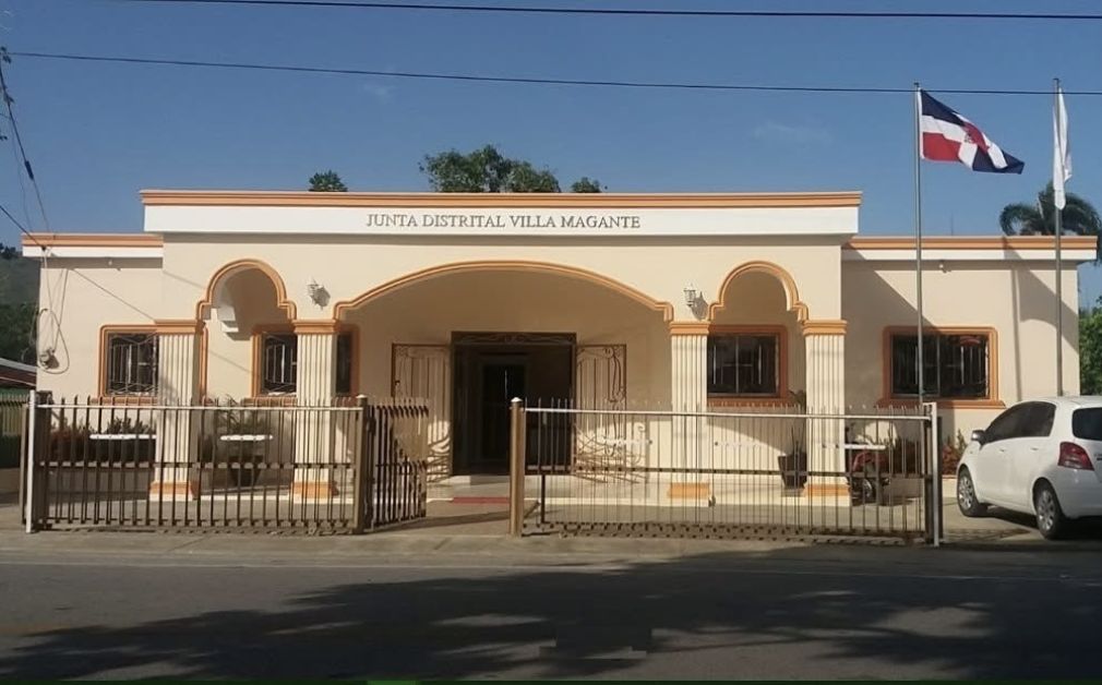 La entrega fue encabezada por Ronald Sánchez, viceministro del MAPRE, y Enmanuel Bautista, y tiene el objetivo de fomentar espacios de recreación y cohesión social.