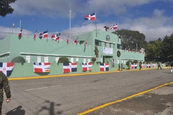 Presos objetan prohibición entrada de alimentos en La Vega