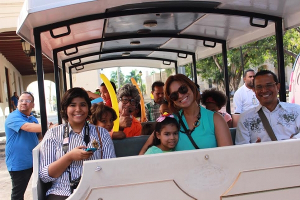 Ministerio de Turismo inicia ruta turística familiar en Ciudad Colonial: 