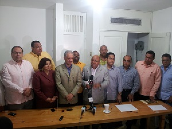 PRD escoge a vocero de regidores del Distrito Nacional