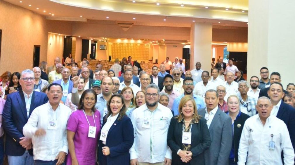 Panelistas de Confenagro impulsaron el decreto que crea la Unidad Técnica de Mejoramiento de los Caminos Productivos (Utemca).