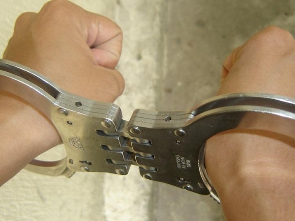 Ministerio Público envían a prisión por quince años a cuatro hombres por trafico inlegal : 