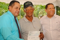 101 parceleros de Higüey y El Seibo reciben más de RD$2 millones:  